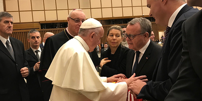 Der Heilige Vater dankt den Vertretern des Burgenlandes und bittet um Weiterarbeit zum Wohle der Gesellschaft.
