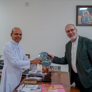 Im Namen von Bischof Ägidius Zsifkovics und der Diözese Eisenstadt bedankte sich Bischofsvikar P. Lorenz Voith bei Bischof Jose.