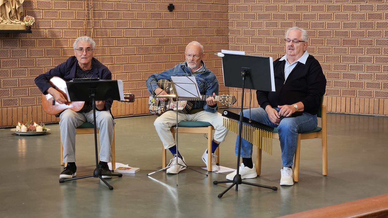 Erntedankfest 2024 / Nadja Hutter Musik: v.l. Emmi Fekete, Joe Fass und Bruno Weißböck