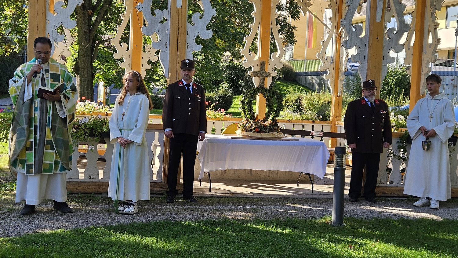 Segnung Erntedankkrone