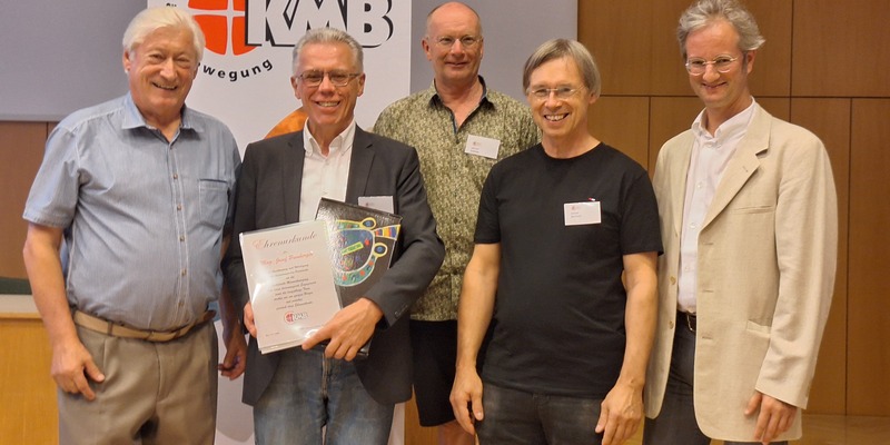 (v.l.n.r.) Vinzenz Jobst (stv. Vorsitzender & Diözesanobmann), Josef Pumberger (scheidender Generalsekretär), Pfr. Mag. Andreas Jakober (geistlicher Assistent), Bernhard Steiner (stv. Vorsitzender), Michael Juppe (neuer Generalsekretär)