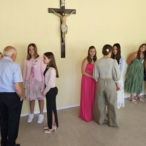 Firmlinge im Kommunikationsraum