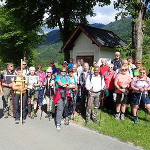 Beginn der Fußwallfahrt in Schwarzau im Gebirge