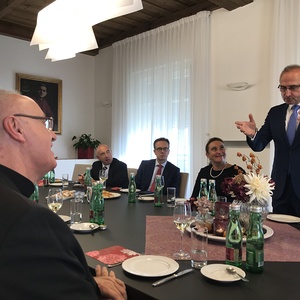 Worte größter Anerkennung für Bischof Zsifkovics durch den kroatischen Außenminister