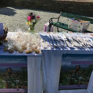 Suppenrezepthefterl mit Suppenwürfel und Suppeneinlagen